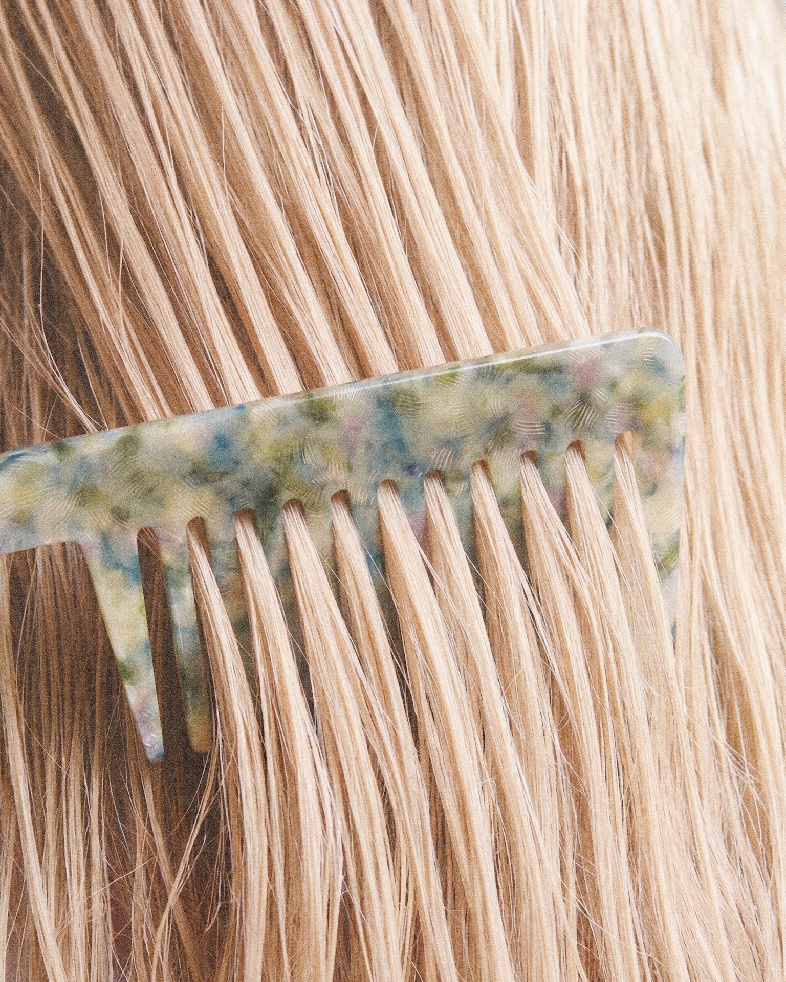 THE XIRU COMB No. 01 xirubeauty